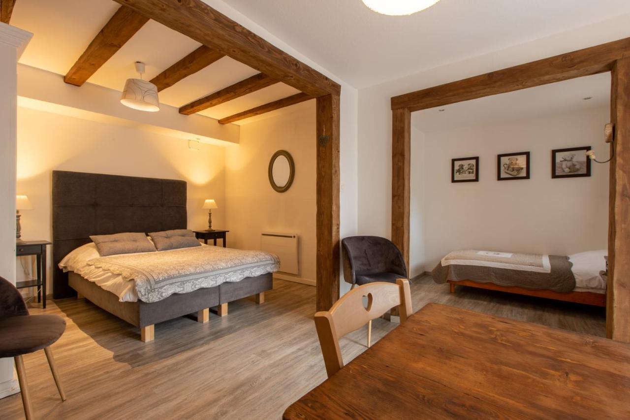 Chambres D'Hotes Le Domaine Des Remparts Selestat Phòng bức ảnh